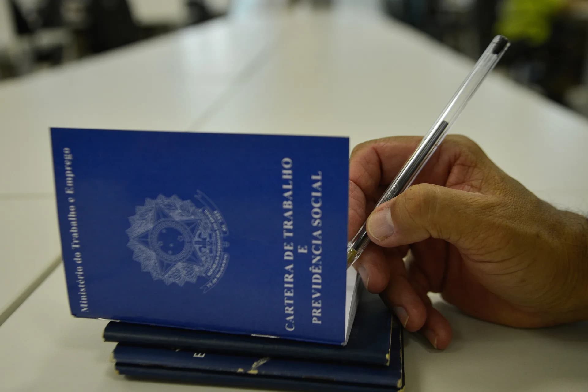 São José amplia oportunidades de emprego com mais de 70 vagas e cursos gratuitos