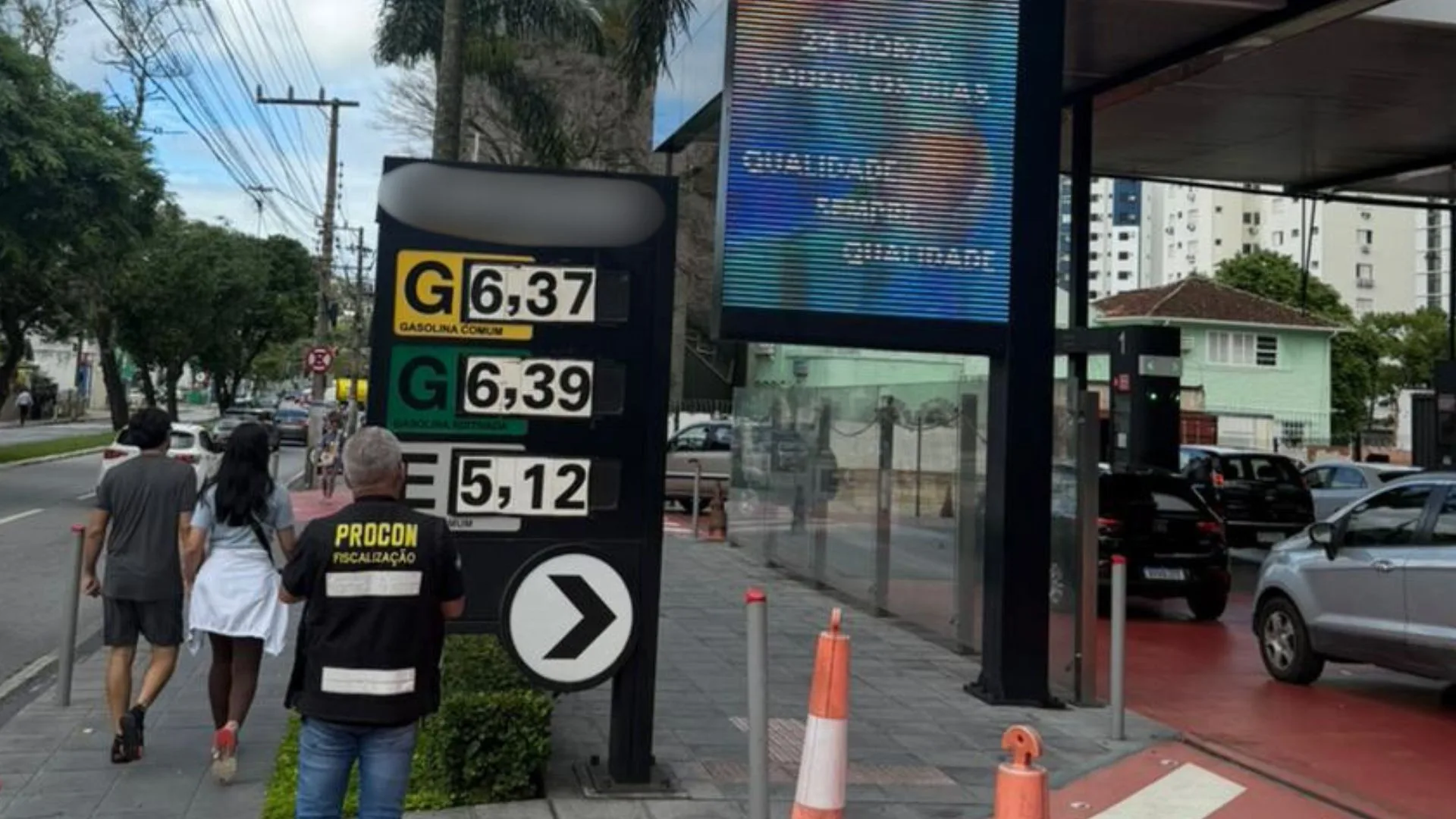 Preço da gasolina varia até R$ 0,52 entre postos em Florianópolis