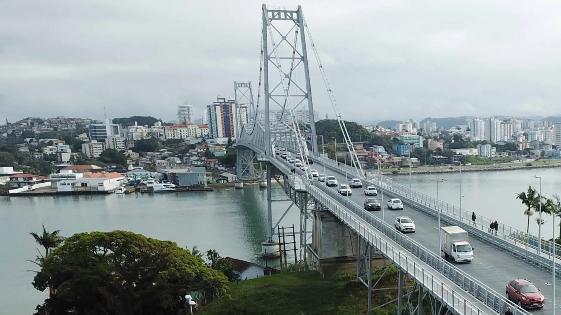 O que abre e fecha no feriado da Sexta-feira Santa em Florianópolis